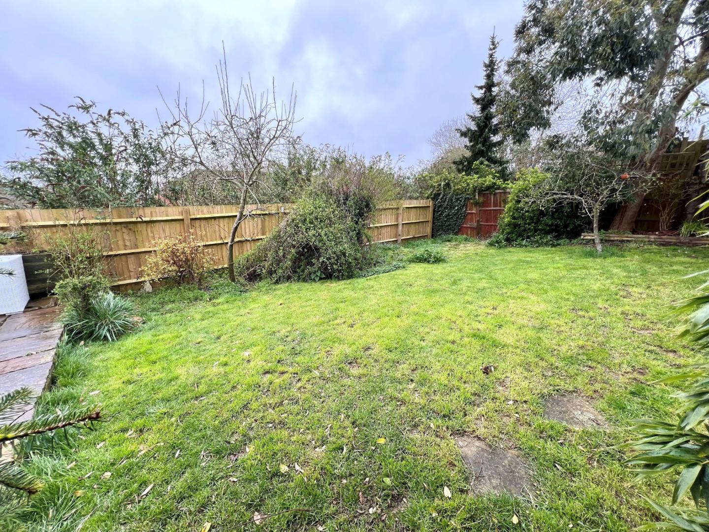 Lancers Way, Weedon O'Riordan Bond